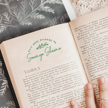 Load image into Gallery viewer, Personalised Rubber Library Stamp with a Wooden Mount - Handstyle