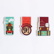 Load image into Gallery viewer, Official Harry Potter Hogwarts Express Themed Magnetic Bookmarks - Set of 3

